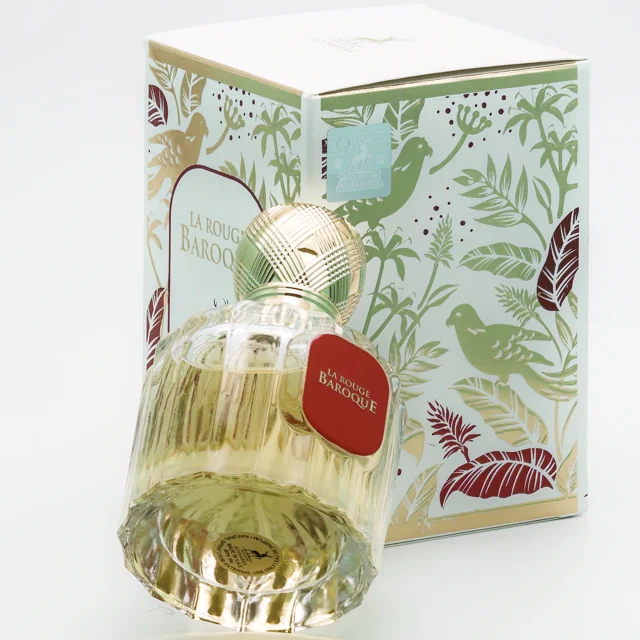 لا رژ باروک-La Rouge Baroque Maison Alhambra EDP 100ML-شیشه تکیه داده به جعبه عطر